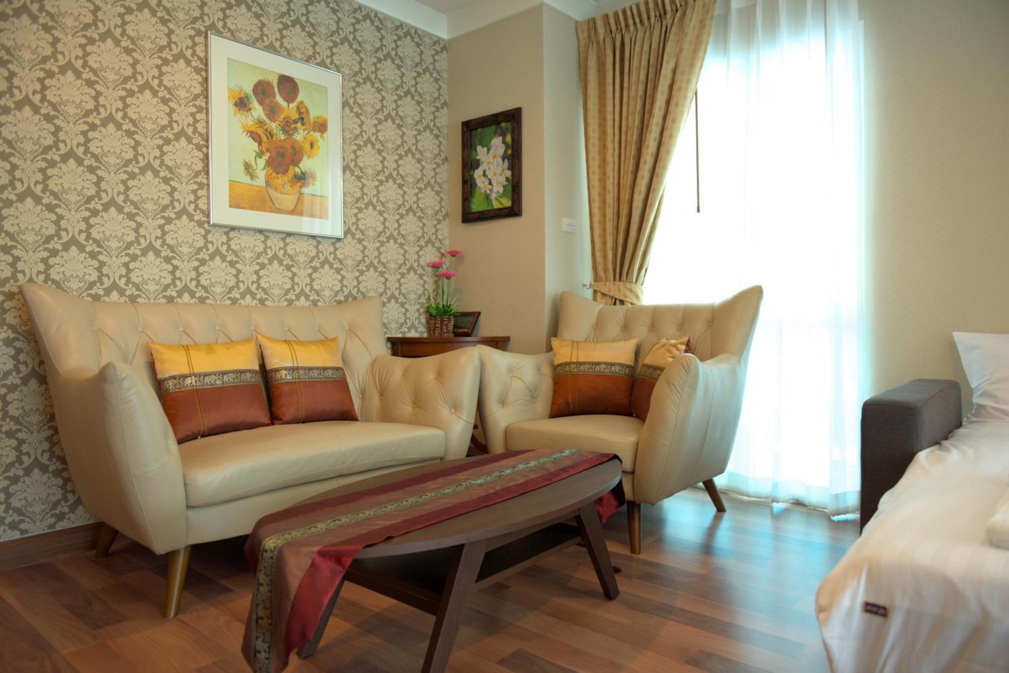 My By Grandroomservices HHQ