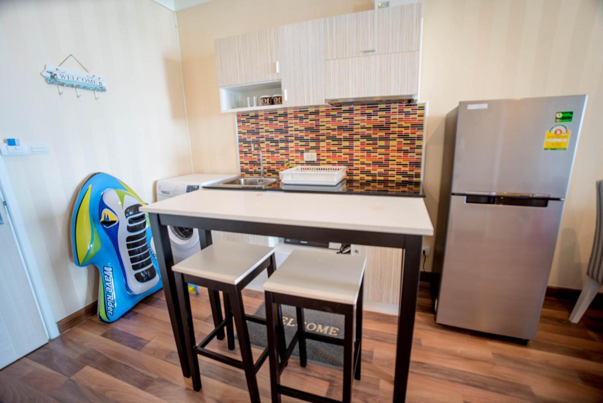 My By Grandroomservices * HHQ